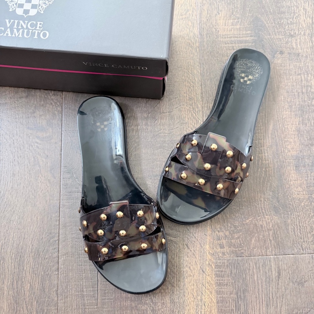 NIB Vince Camuto Emelon Studded Jelly Slide Sandals | Tortoise | Size: 7 - Picture 5 of 8